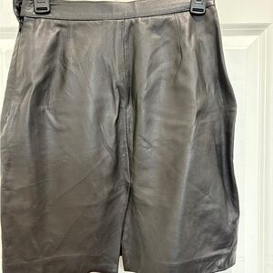 Jones New York Women's Black Leather Skirt